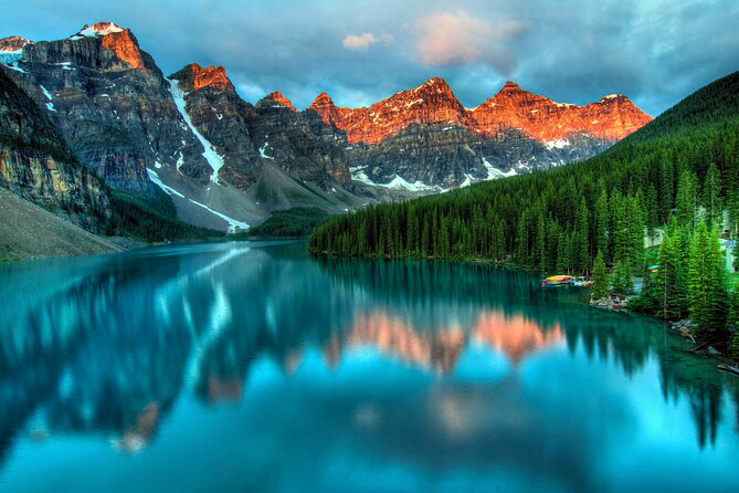 Tour Moraine Lake Canadian Rockies